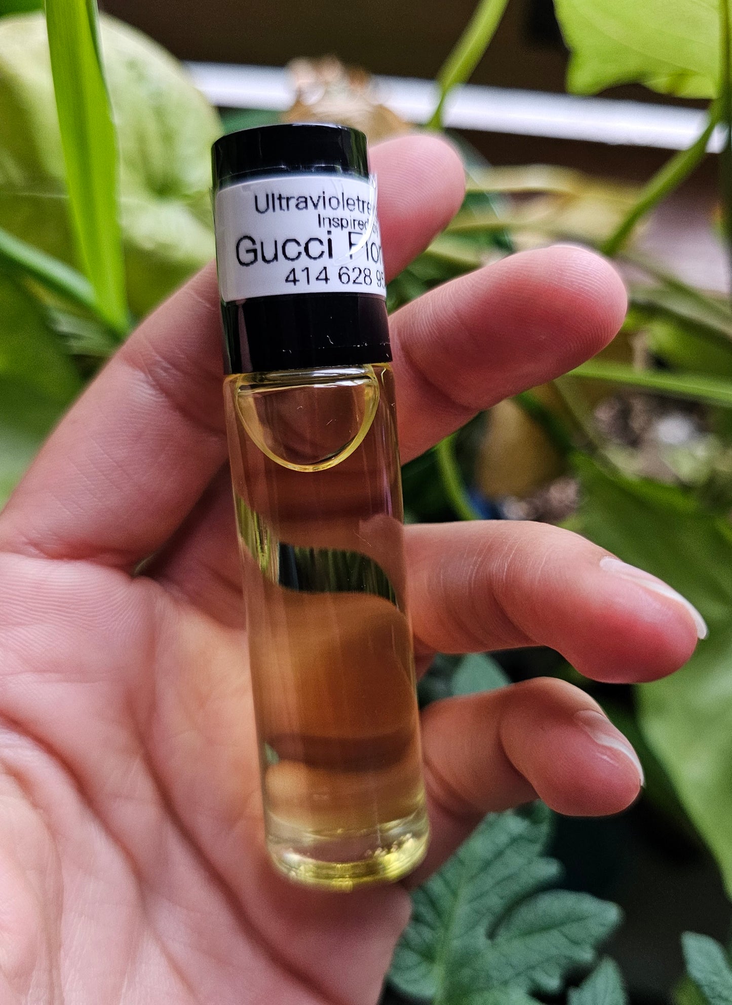 Gucci Flora Type Fragrance Body Oil Perfume (w)