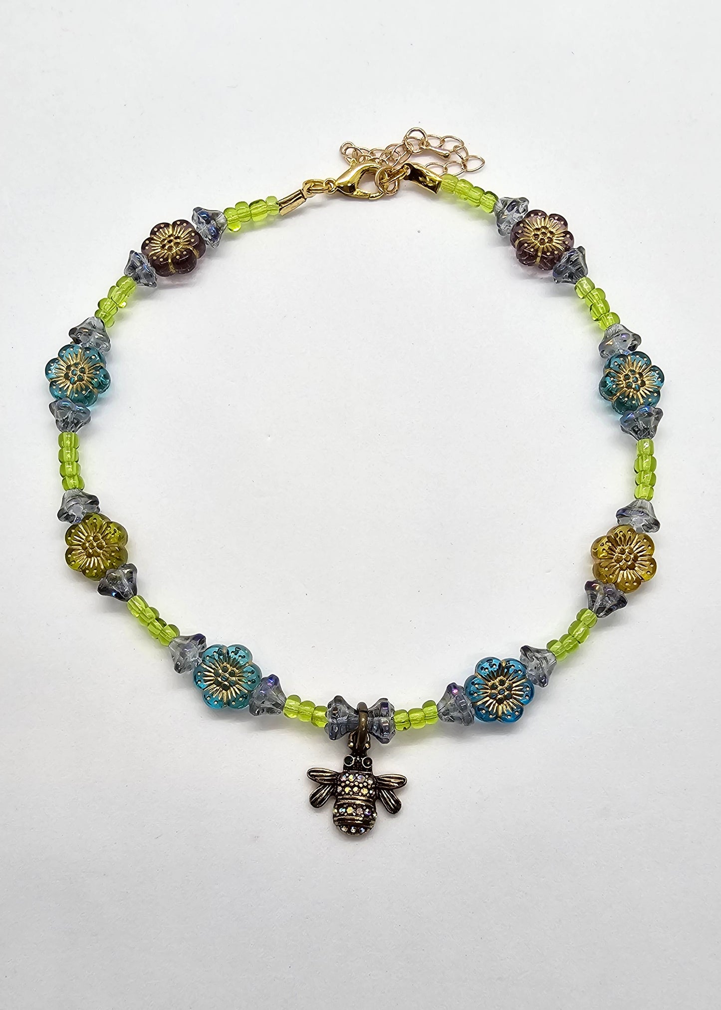 Busy Bee Fairy Veins Choker