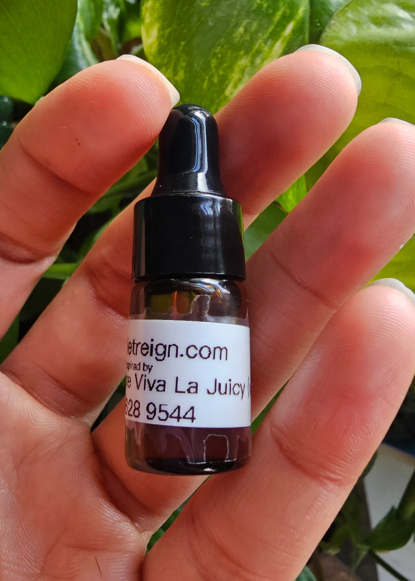 Juicy Couture Viva La Juicy Type Fragrance Body Oil Perfume (w)