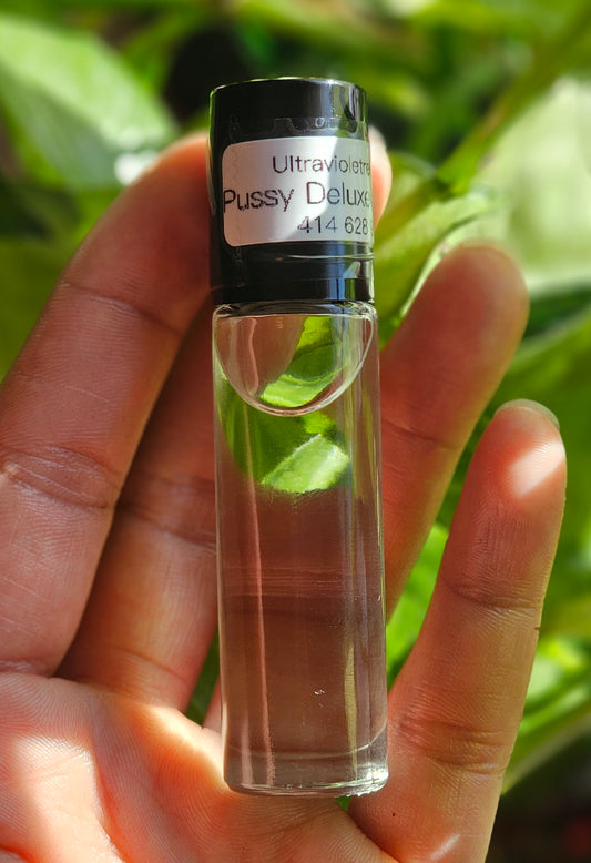 Pussy Deluxe Sugar Cat Type Fragrance Body Oil (w)