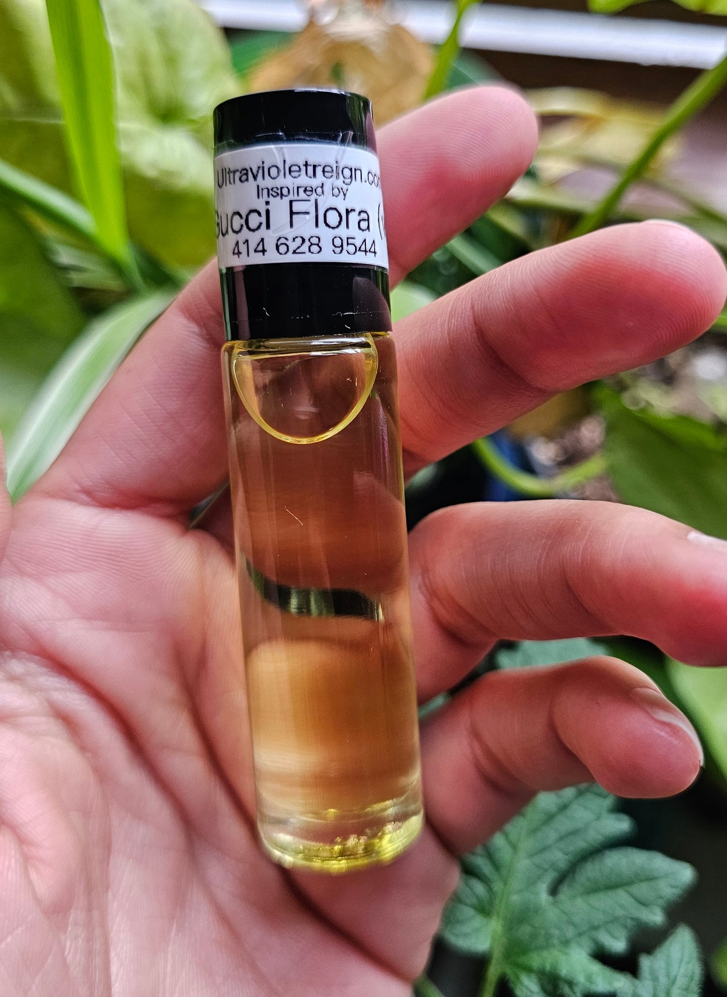 Gucci Flora Type Fragrance Body Oil Perfume (w)
