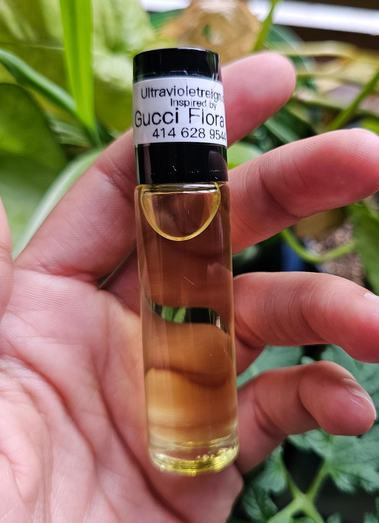 Gucci Flora Type Fragrance Body Oil Perfume (w)