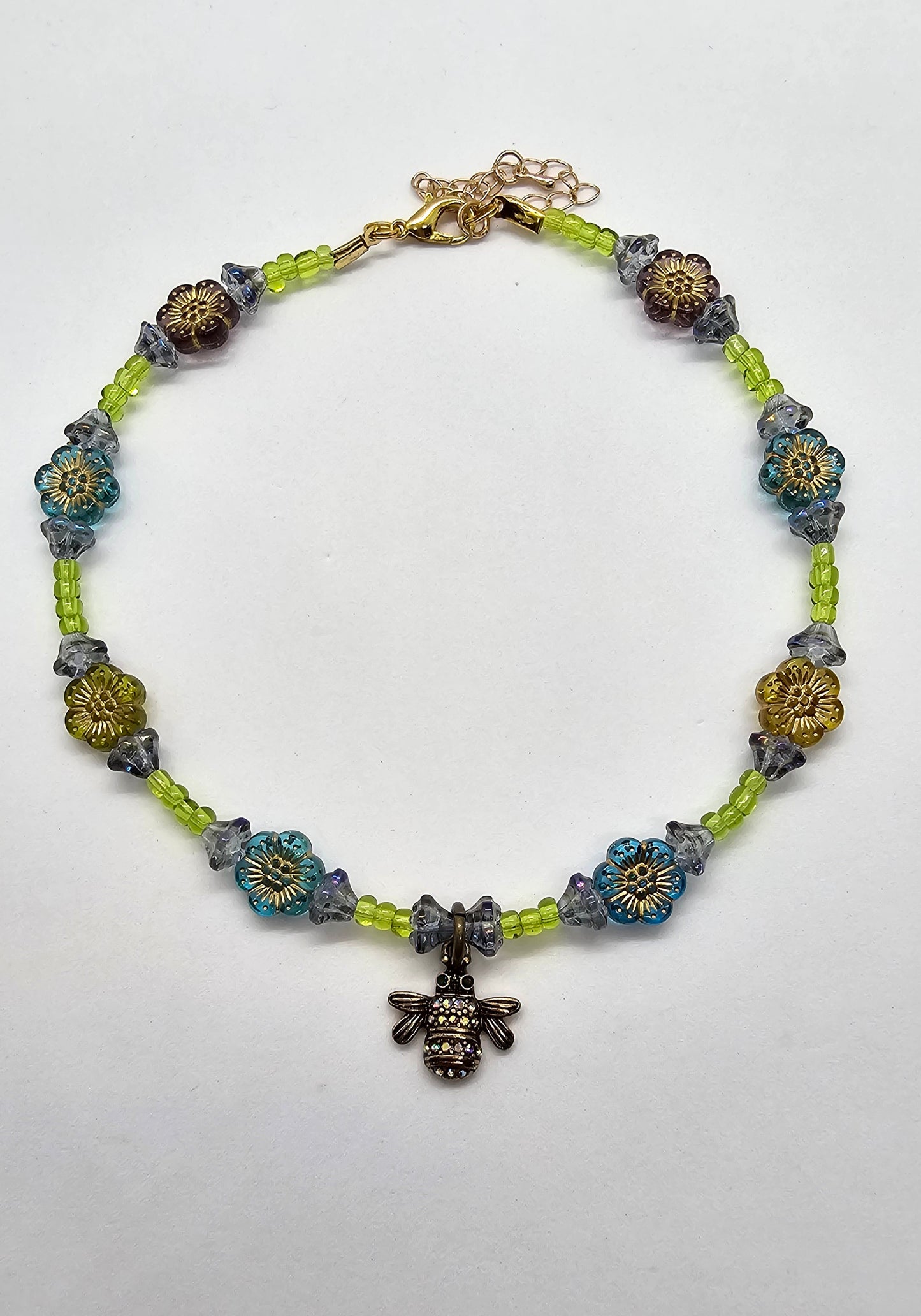 Busy Bee Fairy Veins Choker