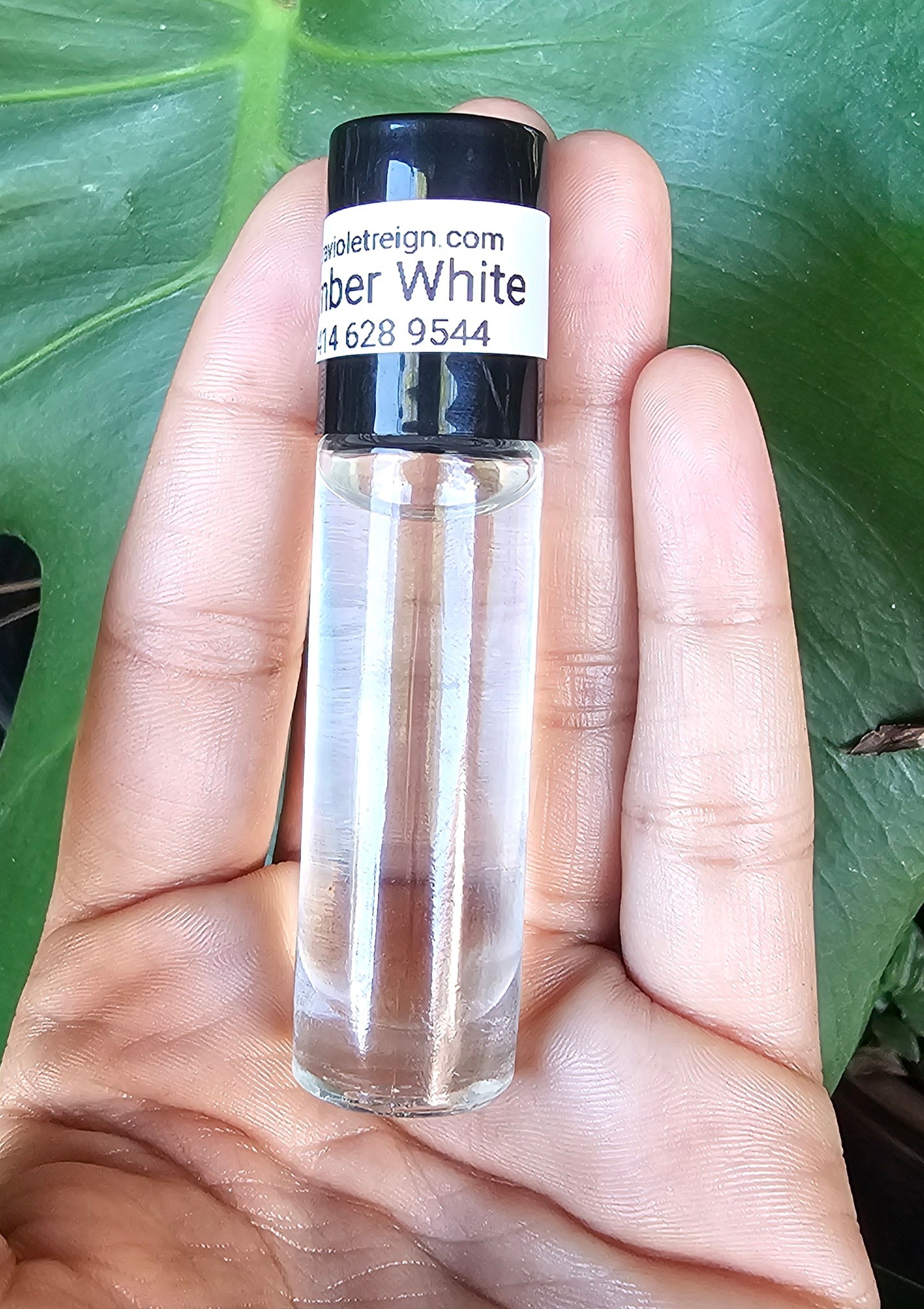 Amber White Type Fragrance Body Oil Perfume (unisex)