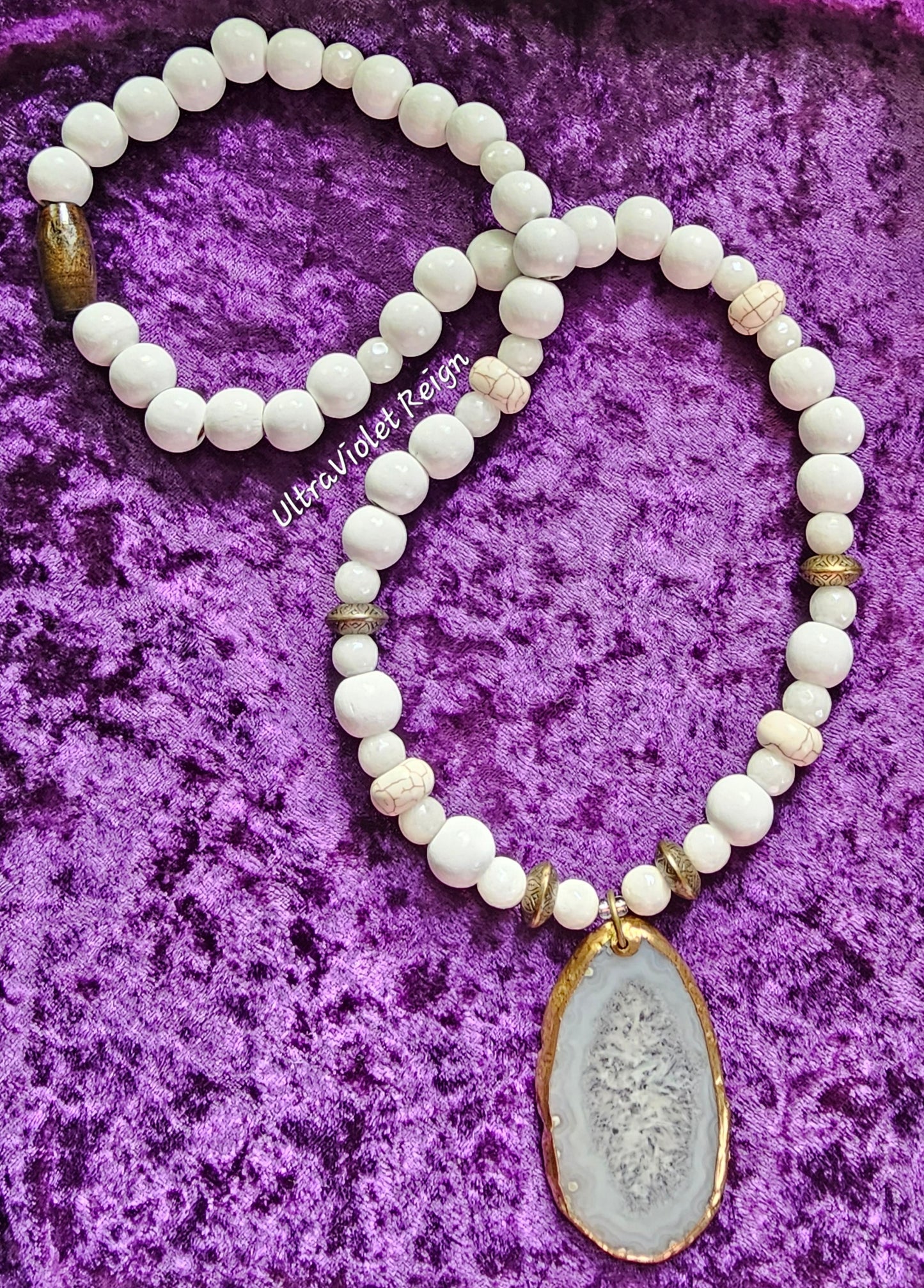 White Agate & Quartz Necklace